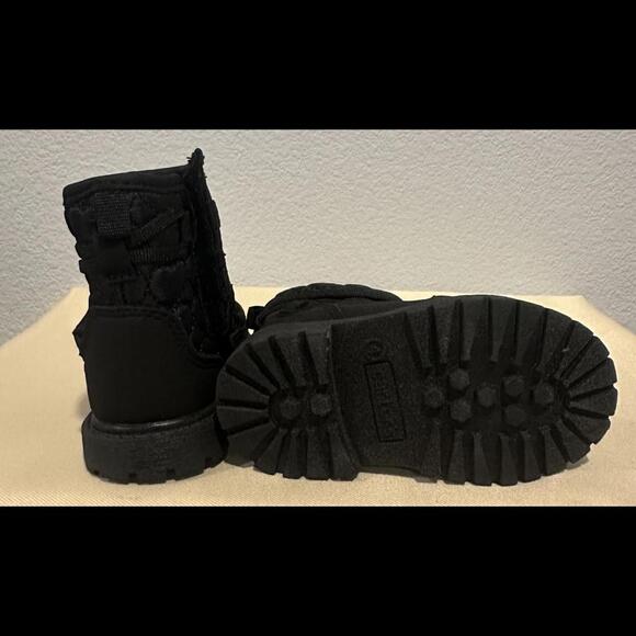 New Carter Tayla Girl's Quilted Boots Toddler Size 4 - Picture 5 of 6
